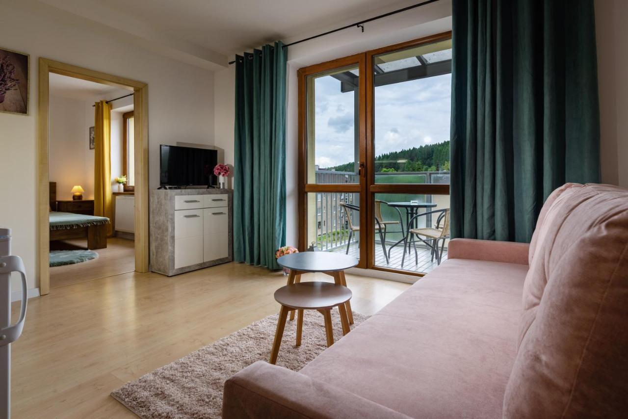 Apartman Siesta*** Liptovský Mikuláš エクステリア 写真