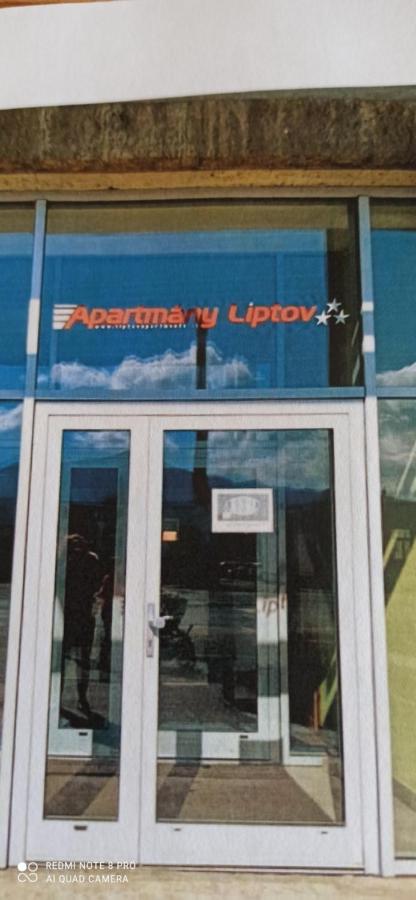Apartman Siesta*** Liptovský Mikuláš エクステリア 写真